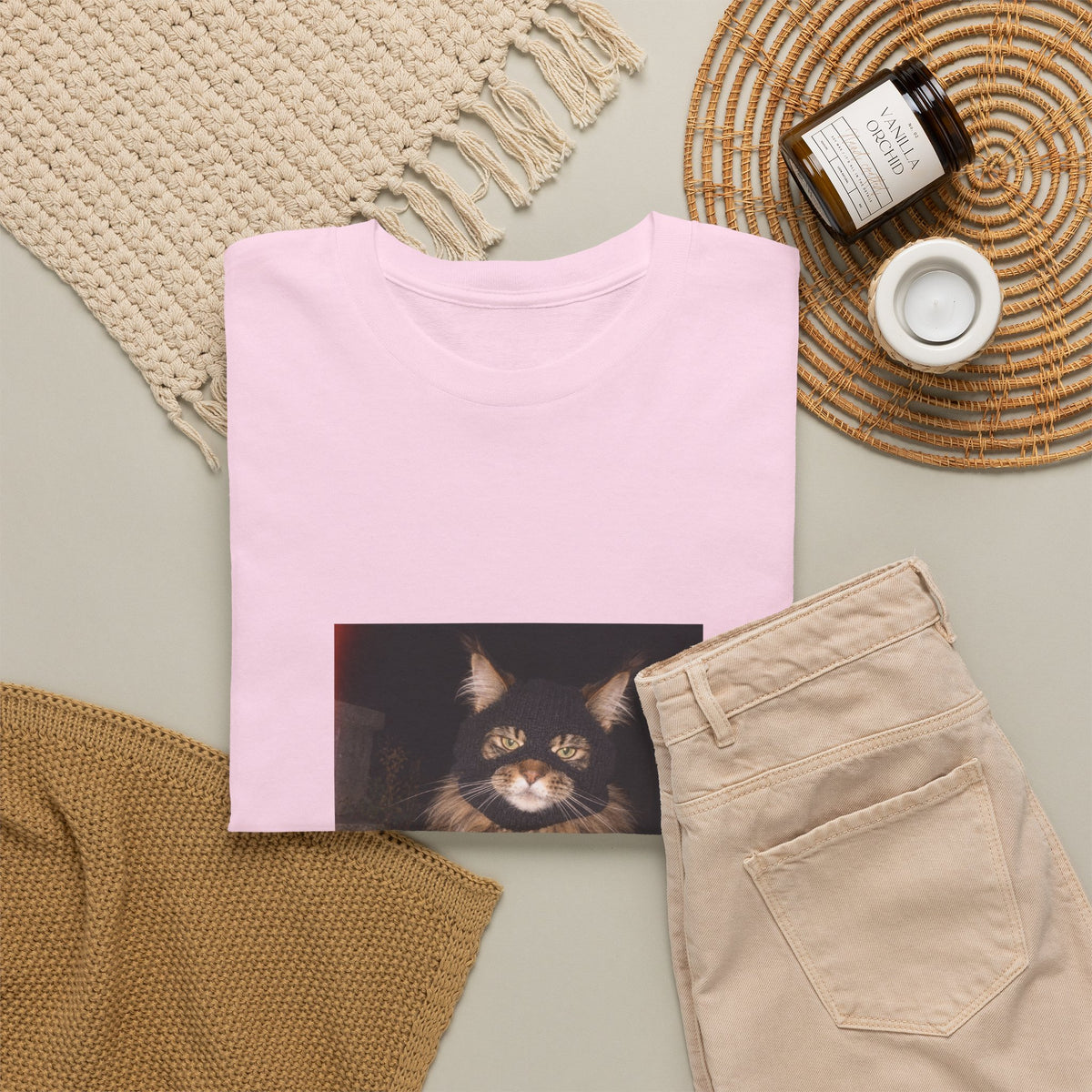 Cat Photo T‑Shirt — Cozy Fluffy Cat Portrait Tee