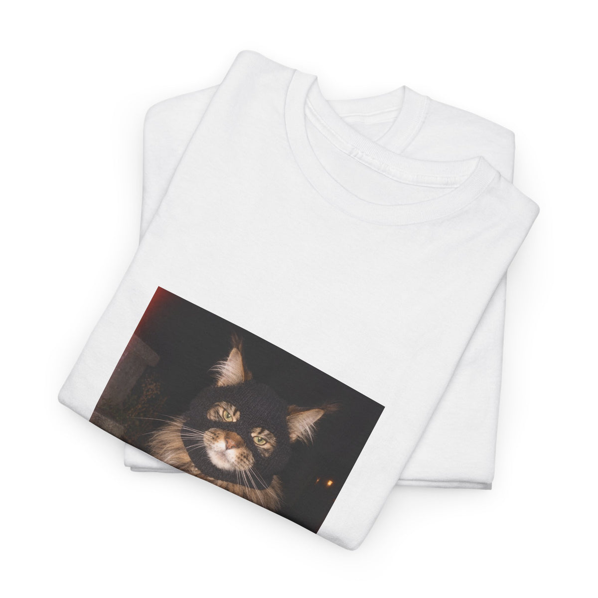 Cat Photo T‑Shirt — Cozy Fluffy Cat Portrait Tee